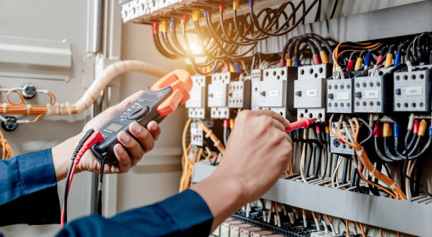 Best Electrical Contractors for Businesses  in Briggs, OK