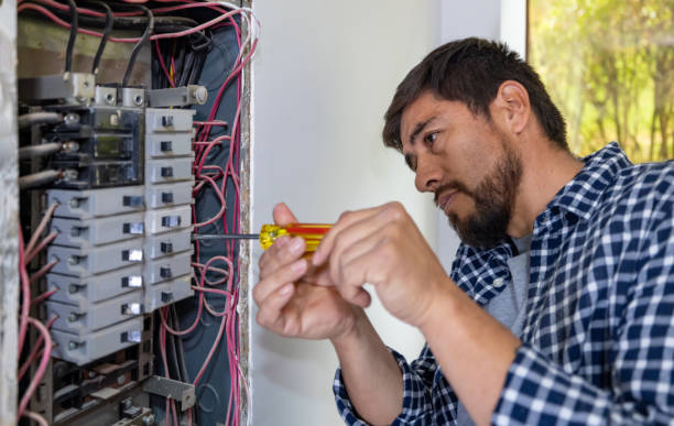 Best Electrician Near Me  in Briggs, OK